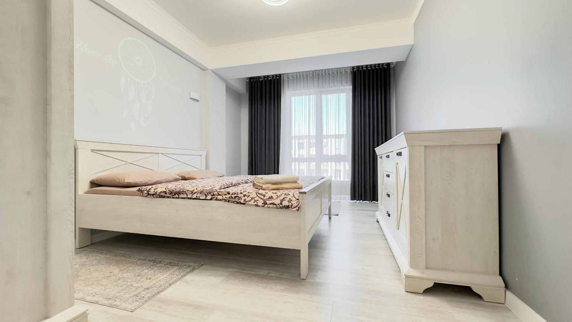 Glass New Apartments Ultracentral Chişinǎu Buitenkant foto